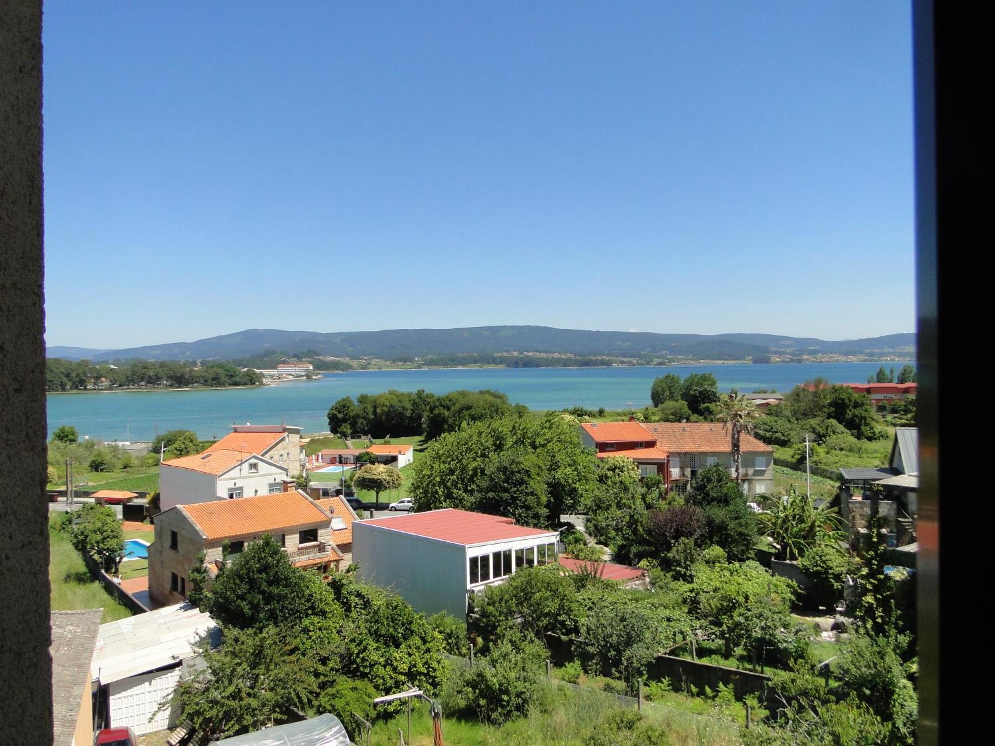Apartamentos Blanco O Grove Dış mekan fotoğraf